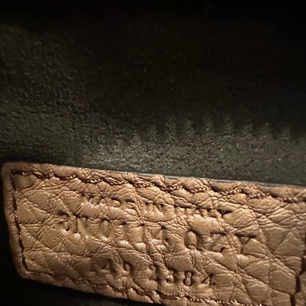 Fendi Tote Bag - Picture 5 of 11